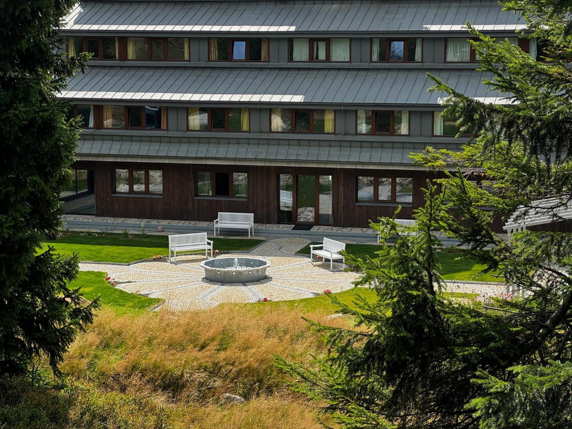 Erlebachova Bouda, Hotel - Resort Svaty Frantisek Špindlerŭv Mlýn Esterno foto