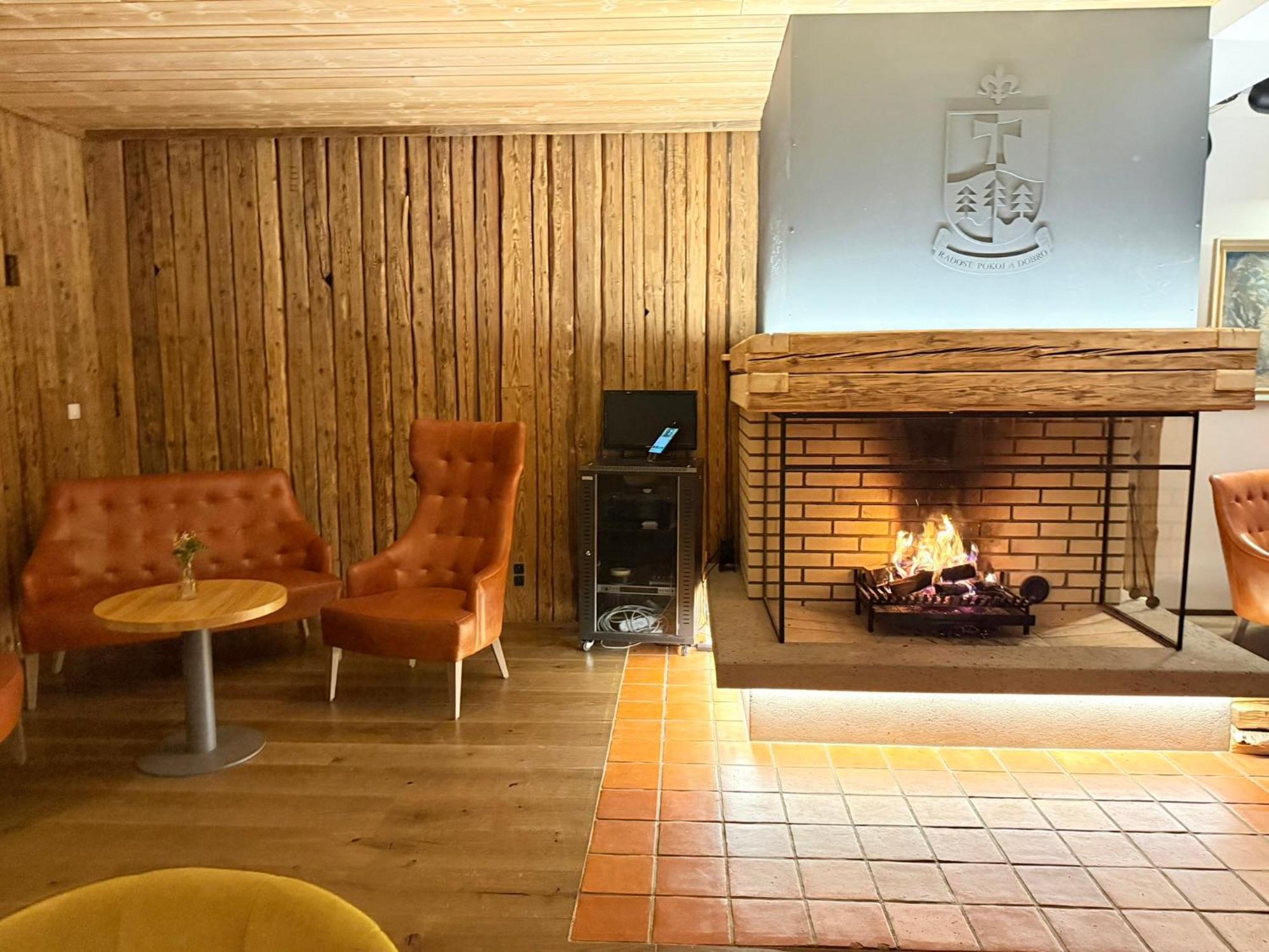 Erlebachova Bouda, Hotel - Resort Svaty Frantisek Špindlerŭv Mlýn Esterno foto